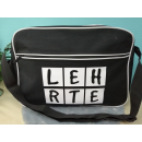 Retro Tasche personalisiert mit Wunschnamen Stadtname