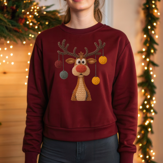 Weihnachtssweatshirt „Knitted Reindeer“ – Bio Baumwolle | Lustiges Rentier Shirt | Xmas Pullover Unisex XS–3XL